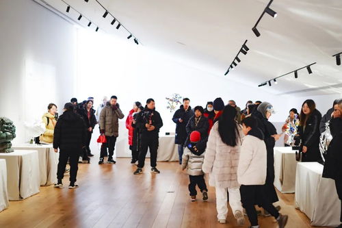 三卅·瓦廠春旺藝術節(jié)暨高孝午《不倒翁·夢想·龍》主題藝術展開幕